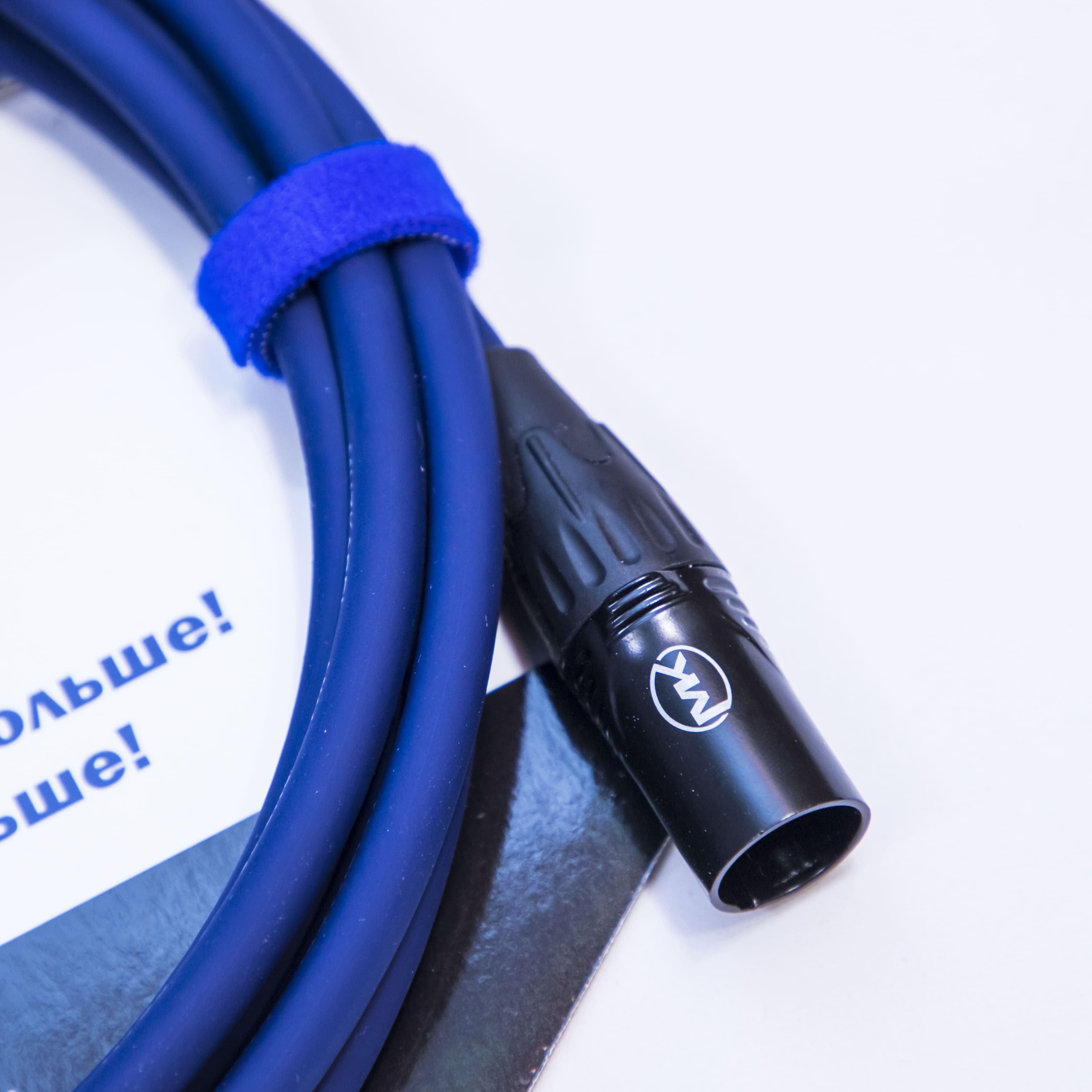 Микрофонный кабель MUZKABEL XXFMK1S, XLR - XLR миниатюра 4